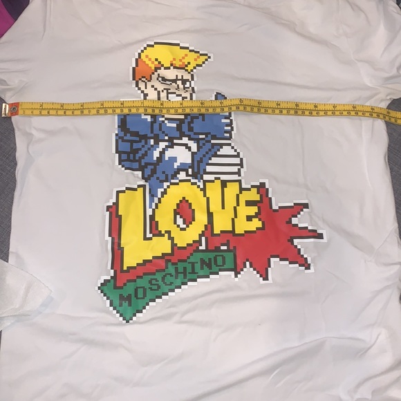 Like New Moschino Love T-shirt - Picture 4 of 5